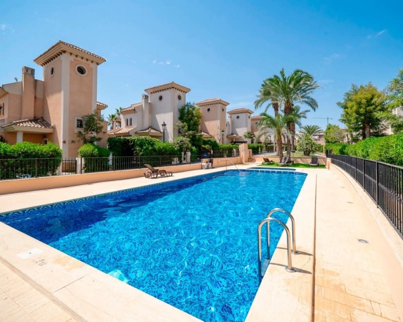 3 slaapkamer Huis te koop in Algorfa met zwembad garage - € 235.000 (Ref: 9950692)