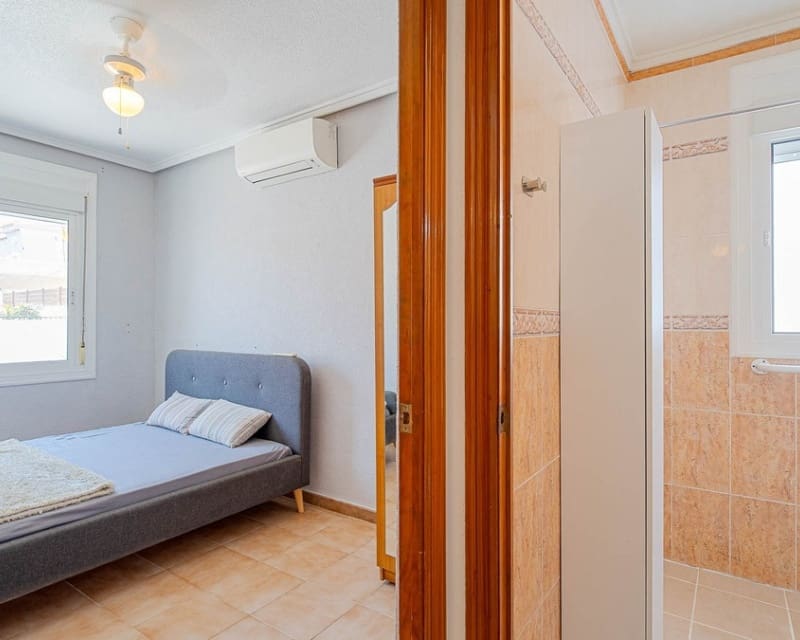 2 sypialnia Willa na sprzedaż w Ciudad Quesada - 185 000 € (Ref: 9950693)