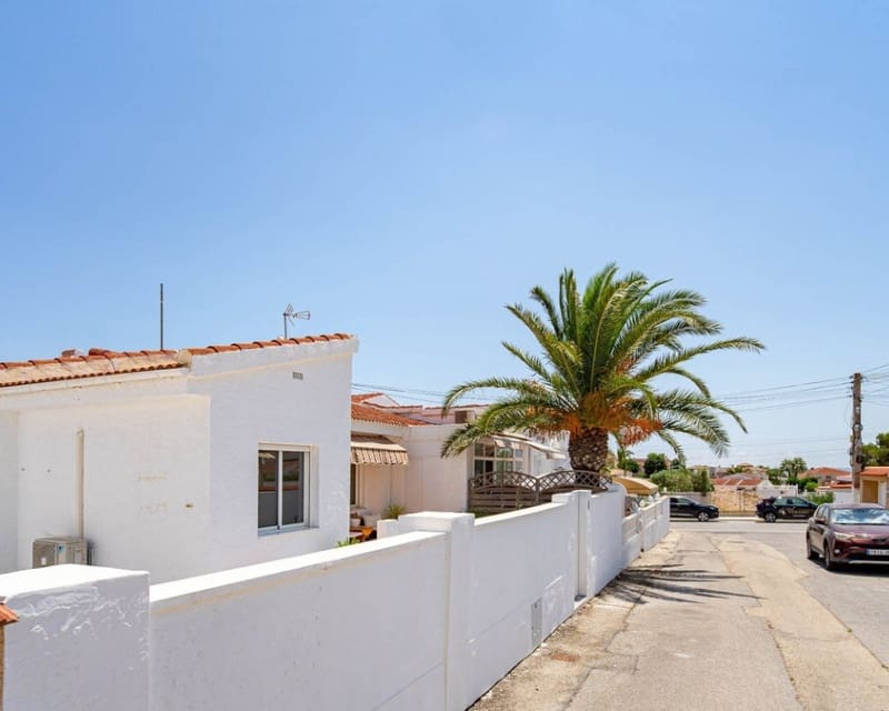 2 sypialnia Willa na sprzedaż w Ciudad Quesada - 185 000 € (Ref: 9950693)