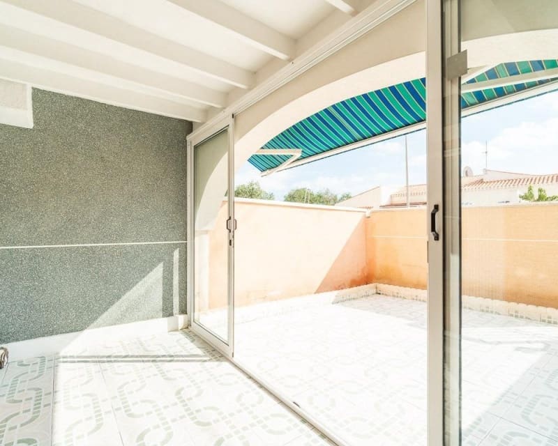 2 chambre Maison de Ville à vendre à El Chaparral avec piscine - 139 000 € (Ref: 9950694)