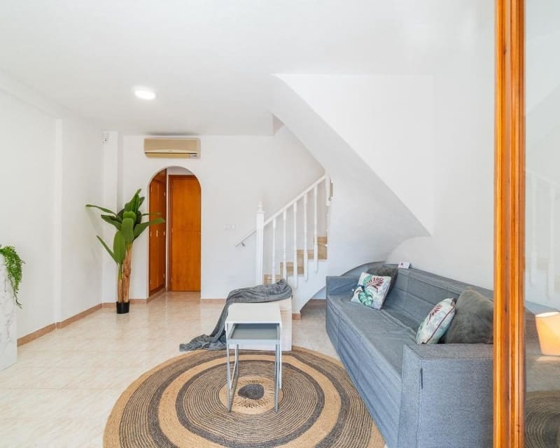 2 chambre Maison de Ville à vendre à El Chaparral avec piscine - 139 000 € (Ref: 9950694)