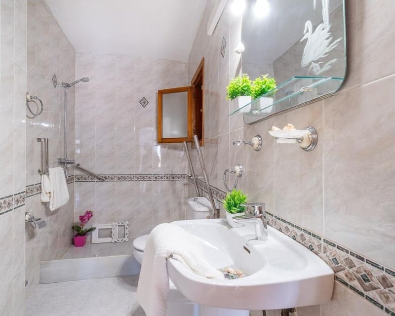 2 chambre Maison de Ville à vendre à El Chaparral avec piscine - 139 000 € (Ref: 9950694)