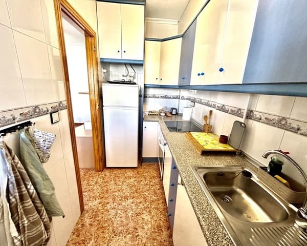 2 makuuhuone Huoneisto myytävänä paikassa Los Altos mukana uima-altaan - 155 900 € (Ref: 9950695)