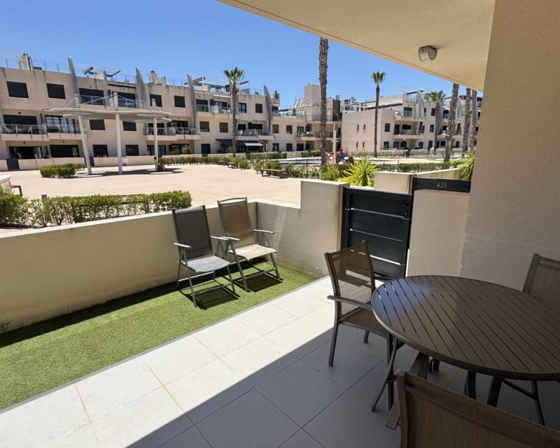 2 soverom Leilighet til salgs i Pilar de la Horadada med svømmebasseng - € 259 500 (Ref: 9950699)