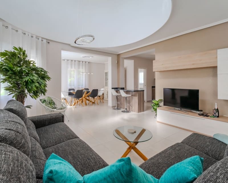 4 chambre Villa/Maison à vendre à La Marquesa avec piscine garage - 599 000 € (Ref: 9950700)