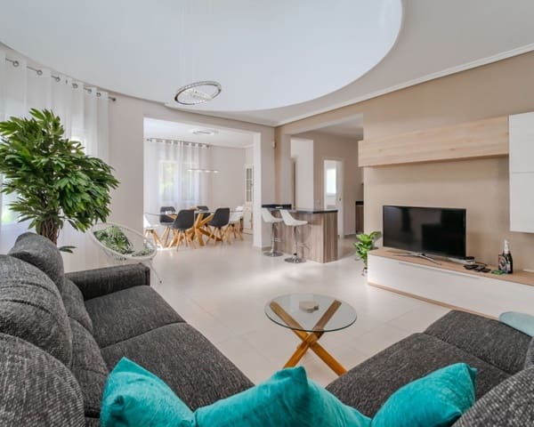 4 chambre Villa/Maison à vendre à La Marquesa, Rojales avec piscine garage - 599 000 € (Ref: 9950700)