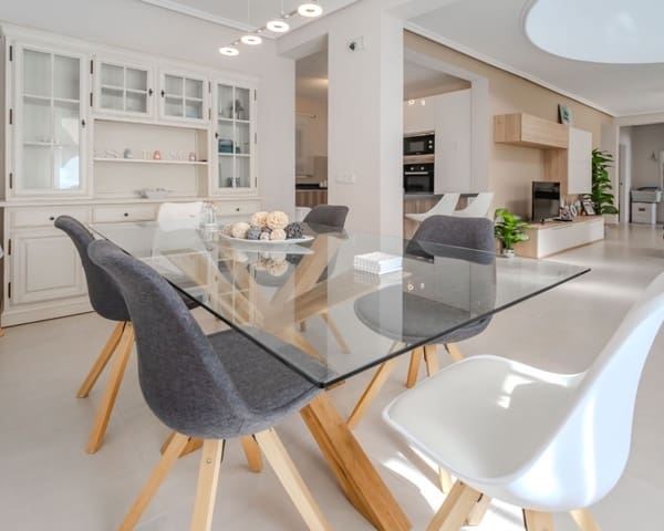 4 chambre Villa/Maison à vendre à La Marquesa, Rojales avec piscine garage - 599 000 € (Ref: 9950700)