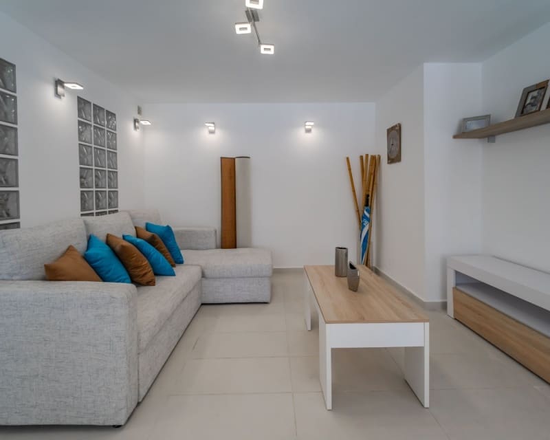 4 chambre Villa/Maison à vendre à La Marquesa avec piscine garage - 599 000 € (Ref: 9950700)
