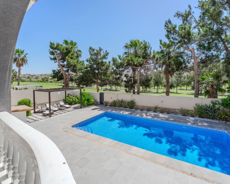 4 chambre Villa/Maison à vendre à La Marquesa avec piscine garage - 599 000 € (Ref: 9950700)