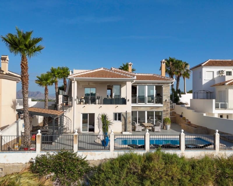 5 sovrum Villa till salu i La Marquesa med pool garage - 599 000 € (Ref: 9950701)