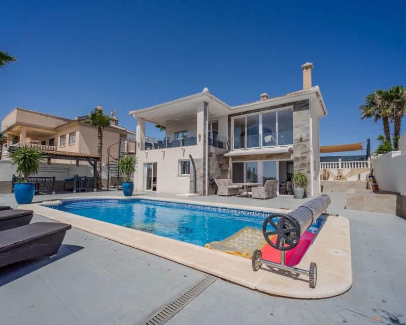 5 sovrum Villa till salu i La Marquesa med pool garage - 599 000 € (Ref: 9950701)
