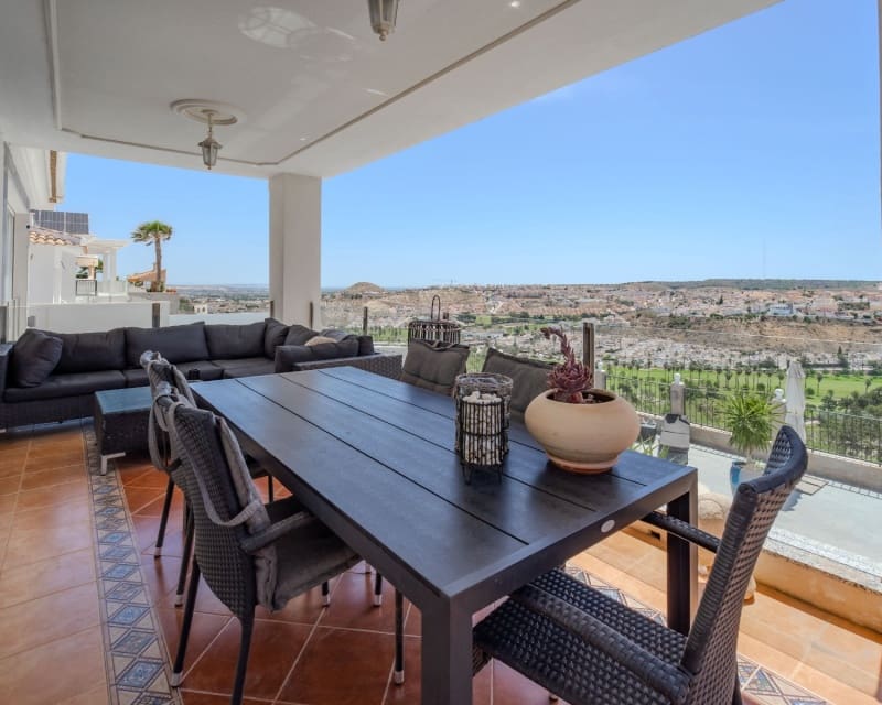 5 sovrum Villa till salu i La Marquesa med pool garage - 599 000 € (Ref: 9950701)