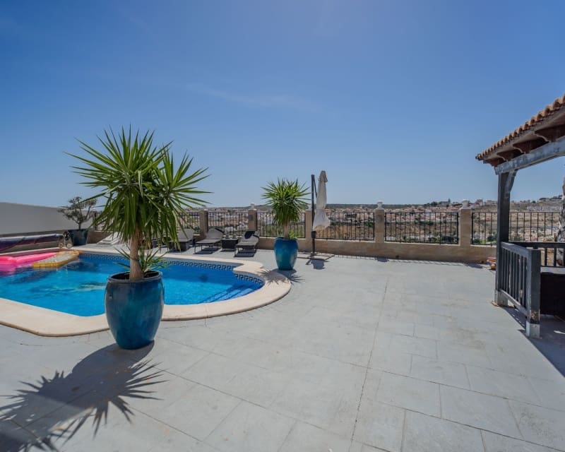 5 sovrum Villa till salu i La Marquesa med pool garage - 599 000 € (Ref: 9950701)