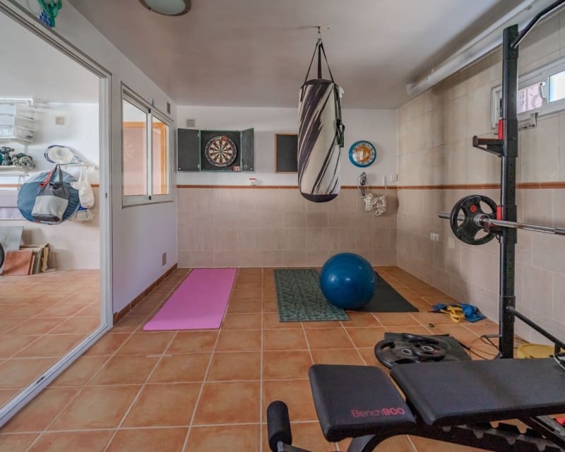 5 sovrum Villa till salu i La Marquesa med pool garage - 599 000 € (Ref: 9950701)