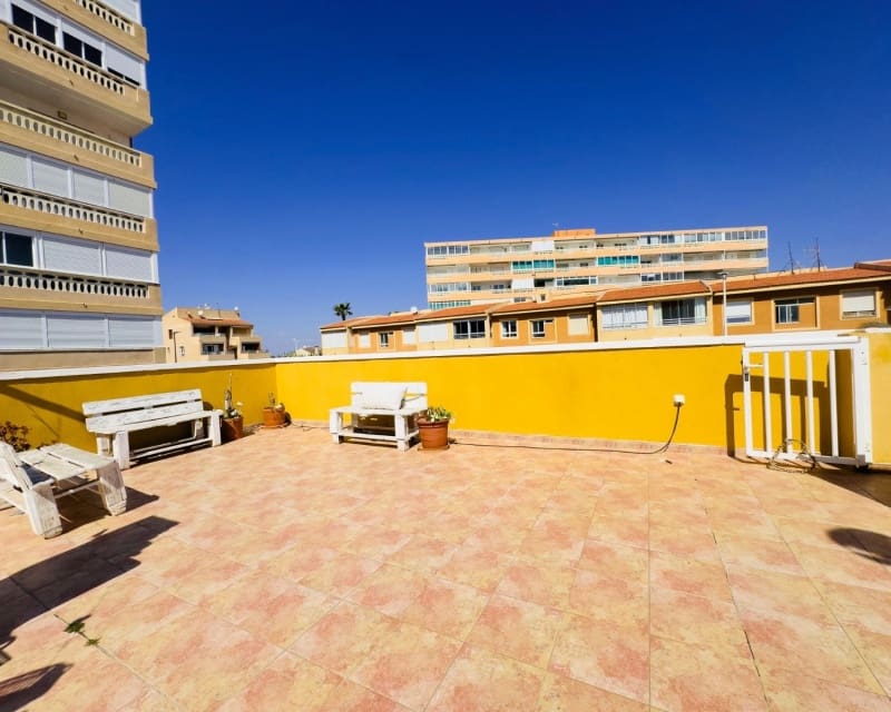 4 soveværelse Lejlighed til salg i La Mata med garage - € 269.900 (Ref: 9950702)
