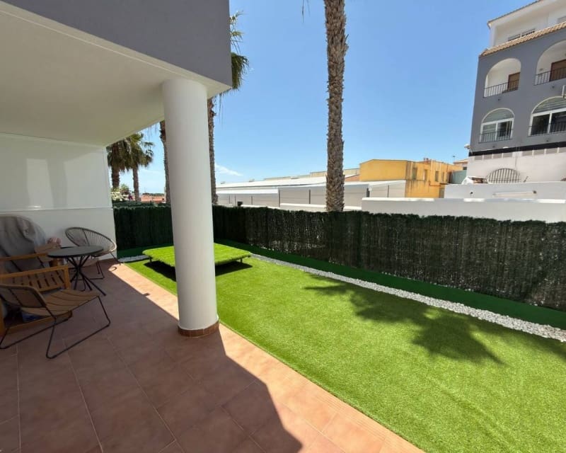 2 soverom Leilighet til salgs i Villamartin med svømmebasseng - € 175 000 (Ref: 9950704)