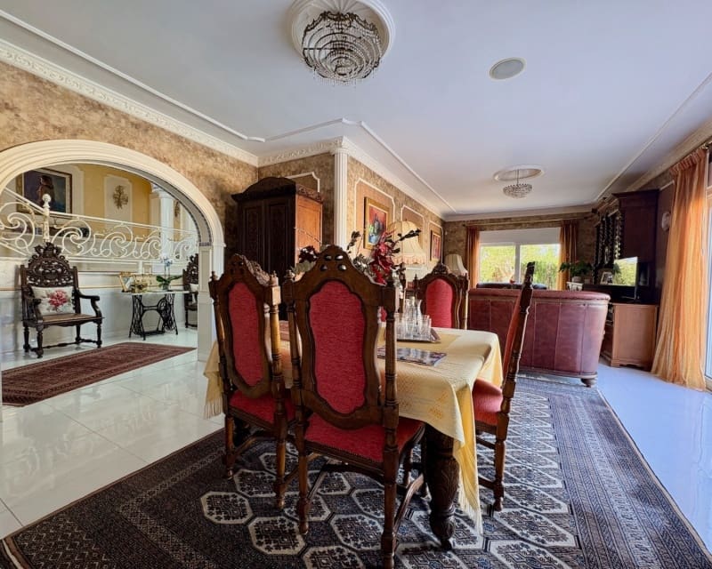 6 soveværelse Villa til salg i La Marina med swimmingpool - € 699.000 (Ref: 9950705)