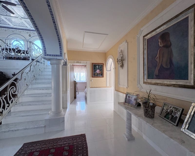 6 soveværelse Villa til salg i La Marina med swimmingpool - € 699.000 (Ref: 9950705)