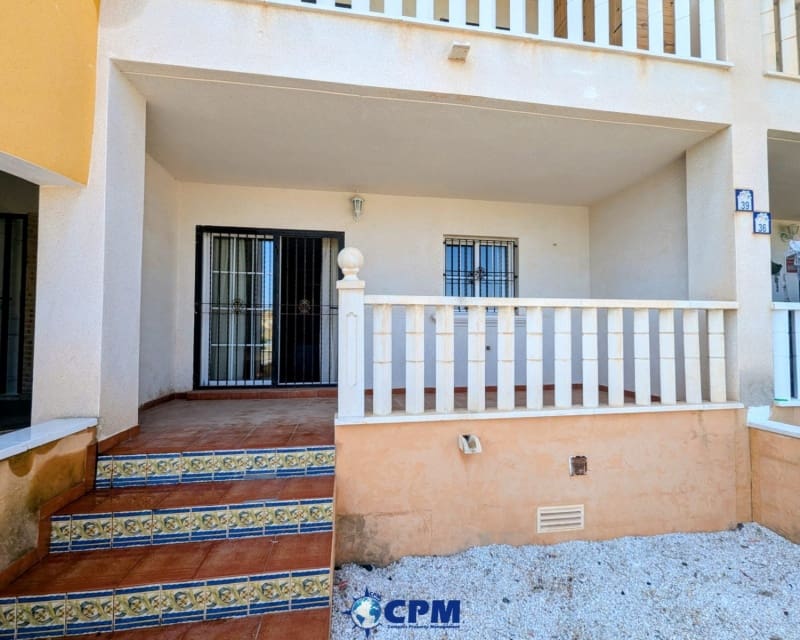 2 makuuhuone Huoneisto myytävänä paikassa Cabo Roig mukana uima-altaan - 139 500 € (Ref: 9950706)