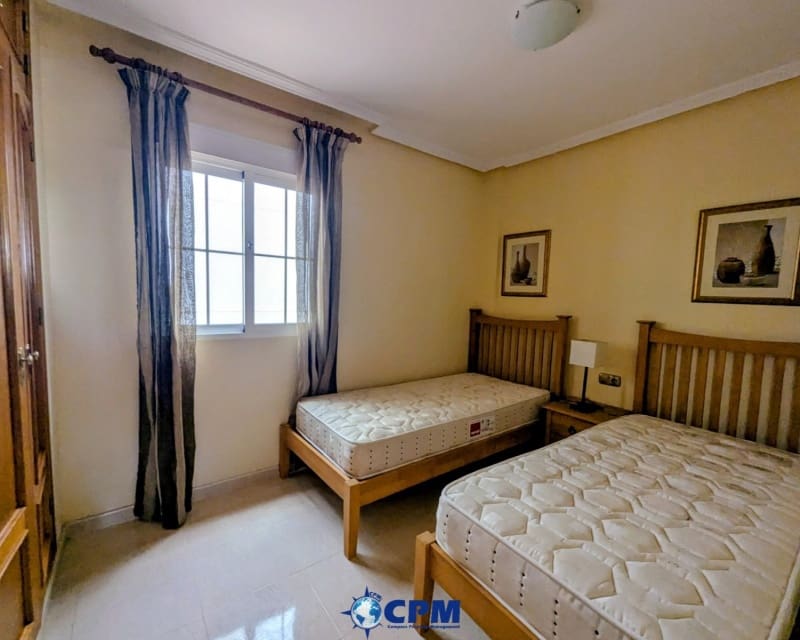 2 makuuhuone Huoneisto myytävänä paikassa Cabo Roig mukana uima-altaan - 139 500 € (Ref: 9950706)