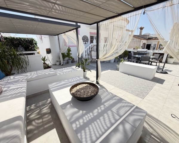 3 makuuhuone Huvila myytävänä paikassa San Miguel de Salinas mukana uima-altaan - 350 000 € (Ref: 9950709)