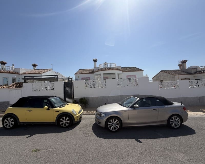 3 makuuhuone Huvila myytävänä paikassa San Miguel de Salinas mukana uima-altaan - 350 000 € (Ref: 9950709)