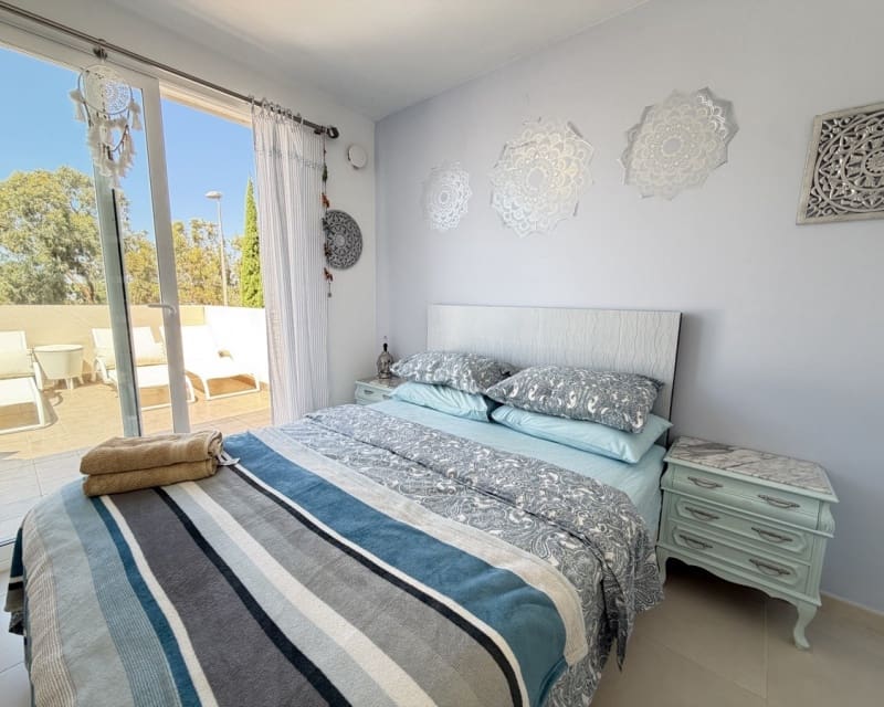4 soverom Villa til salgs i Pilar de la Horadada med svømmebasseng garasje - € 650 000 (Ref: 9950710)