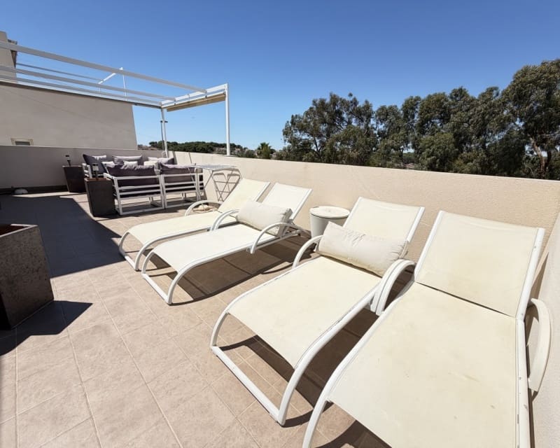 4 soverom Villa til salgs i Pilar de la Horadada med svømmebasseng garasje - € 650 000 (Ref: 9950710)