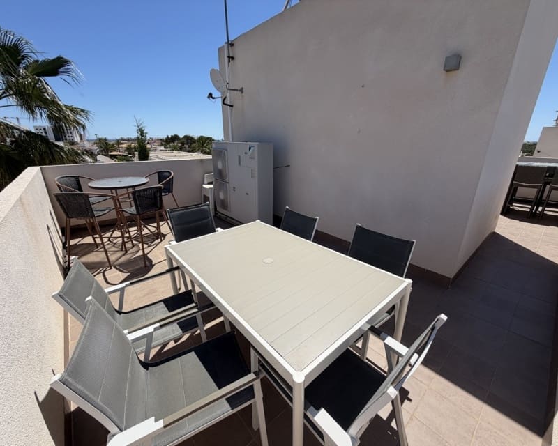 4 soverom Villa til salgs i Pilar de la Horadada med svømmebasseng garasje - € 650 000 (Ref: 9950710)