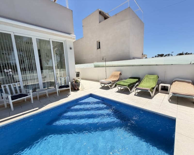4 soverom Villa til salgs i Pilar de la Horadada med svømmebasseng garasje - € 650 000 (Ref: 9950710)