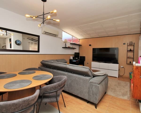 3 soveværelse Villa til salg i Villamartin, Orihuela med swimmingpool - € 269.000 (Ref: 9950711)