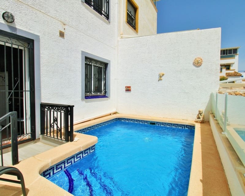 3 Zimmer Villa zu verkaufen in Los Altos mit Pool - 269.000 € (Ref: 9950712)