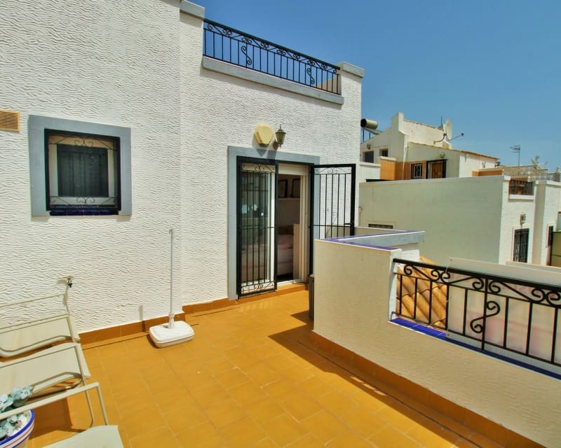 3 Zimmer Villa zu verkaufen in Los Altos mit Pool - 269.000 € (Ref: 9950712)