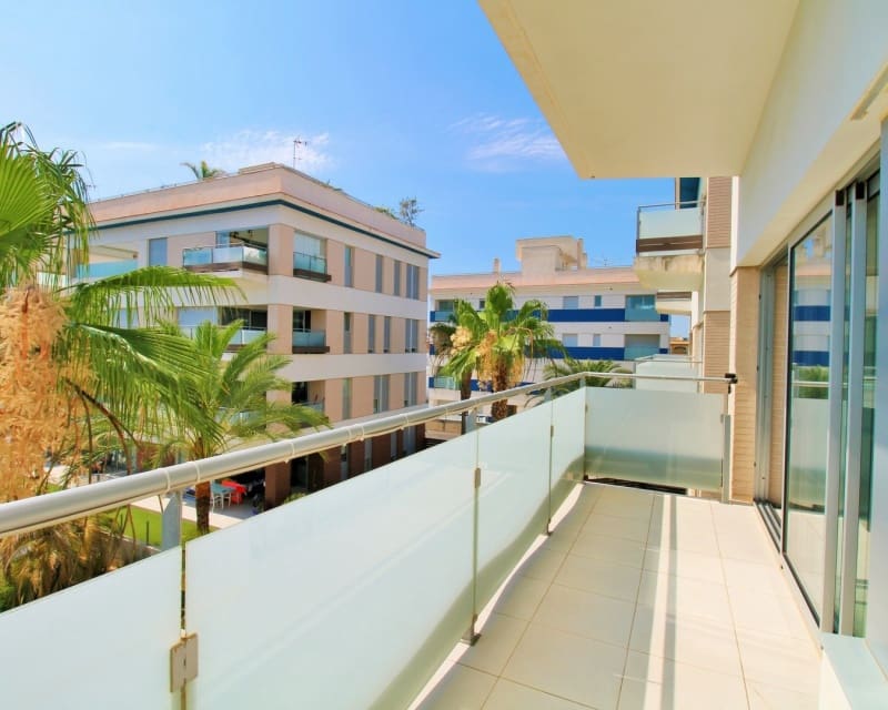 2 soverom Leilighet til salgs i Villamartin med svømmebasseng garasje - € 249 950 (Ref: 9950713)