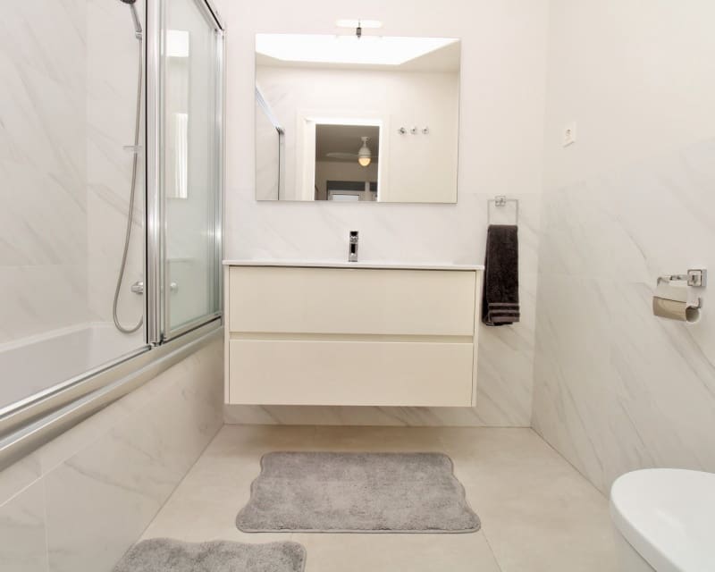 2 soverom Leilighet til salgs i Villamartin med svømmebasseng garasje - € 249 950 (Ref: 9950713)