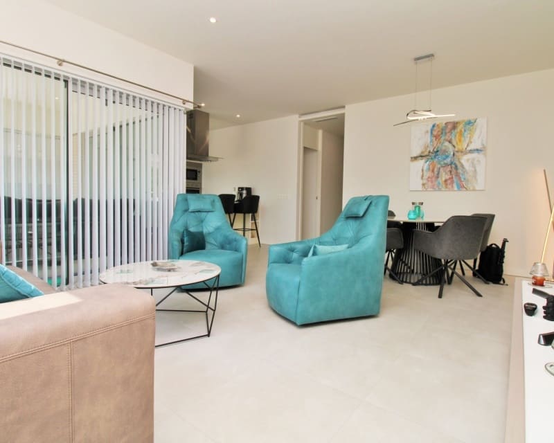 2 soverom Leilighet til salgs i Villamartin med svømmebasseng garasje - € 249 950 (Ref: 9950713)