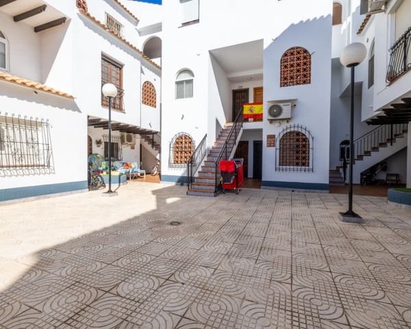 1 soveværelse Lejlighed til salg i Playa de los Náufragos, Torrevieja med swimmingpool - € 132.000 (Ref: 9950714)