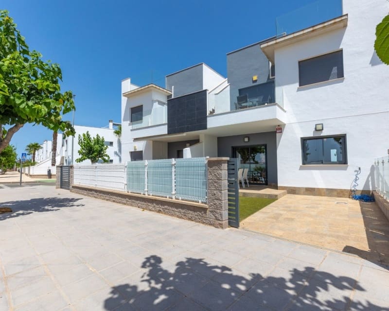 2 soverom Leilighet til salgs i Pilar de la Horadada med svømmebasseng garasje - € 195 000 (Ref: 9966859)