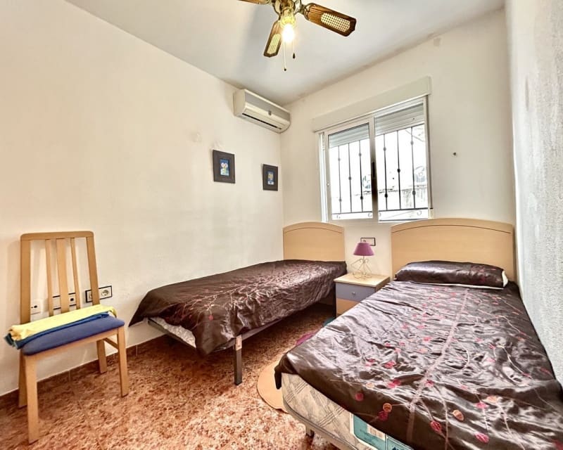2 chambre Appartement à vendre à Los Altos avec piscine garage - 155 900 € (Ref: 9966860)