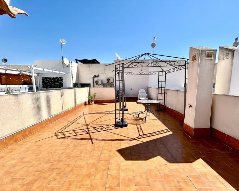 2 chambre Appartement à vendre à Los Altos avec piscine garage - 155 900 € (Ref: 9966860)