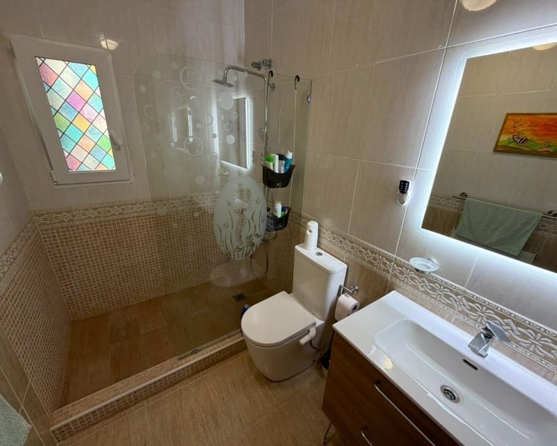 3 soverom Villa til salgs i Los Montesinos med svømmebasseng garasje - € 315 000 (Ref: 9966862)