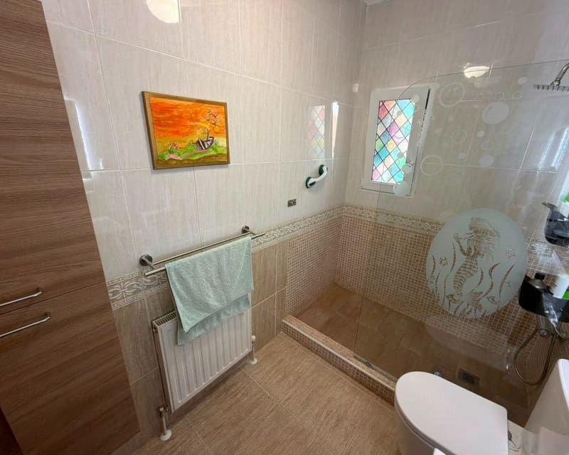 3 soverom Villa til salgs i Los Montesinos med svømmebasseng garasje - € 315 000 (Ref: 9966862)