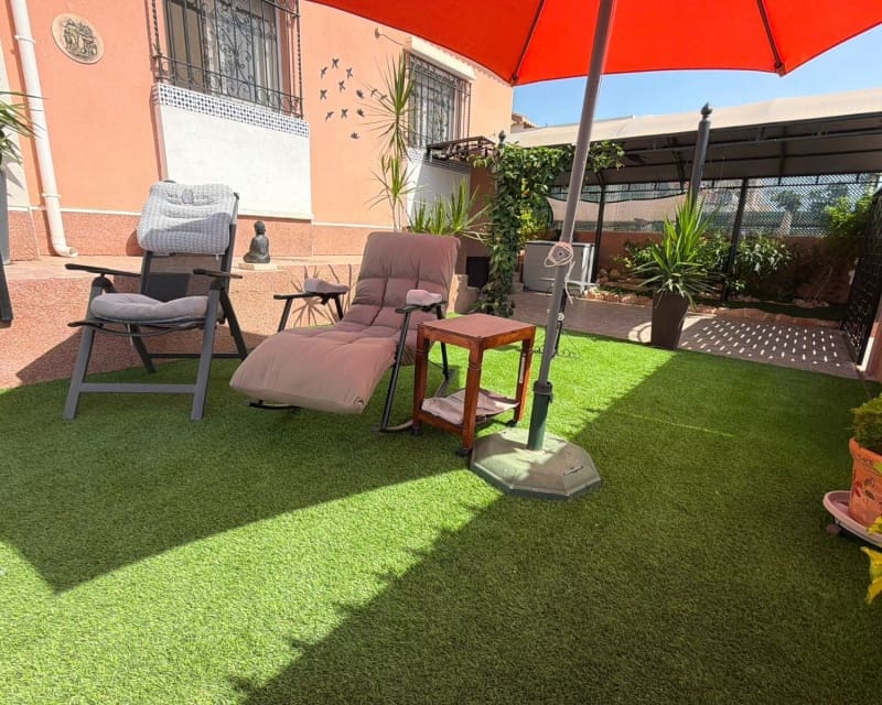 3 soverom Villa til salgs i Los Montesinos med svømmebasseng garasje - € 315 000 (Ref: 9966862)