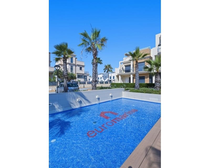 2 soveværelse Lejlighed til salg i La Zenia med swimmingpool - € 249.000 (Ref: 9966867)