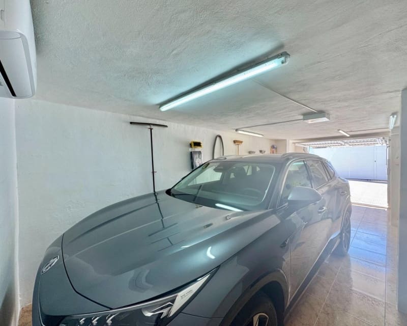 2 makuuhuone Huvila myytävänä paikassa Alicante kaupunki mukana uima-altaan 
autotalli - 245 000 € (Ref: 9966870)