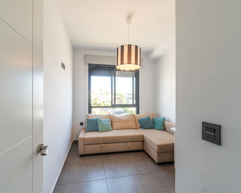 3 sovrum Lägenhet till salu i Villamartin med pool garage - 349 900 € (Ref: 9966872)