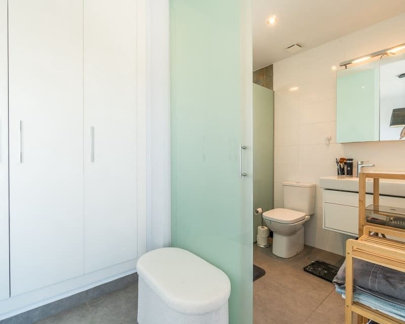 3 sovrum Lägenhet till salu i Villamartin med pool garage - 349 900 € (Ref: 9966872)
