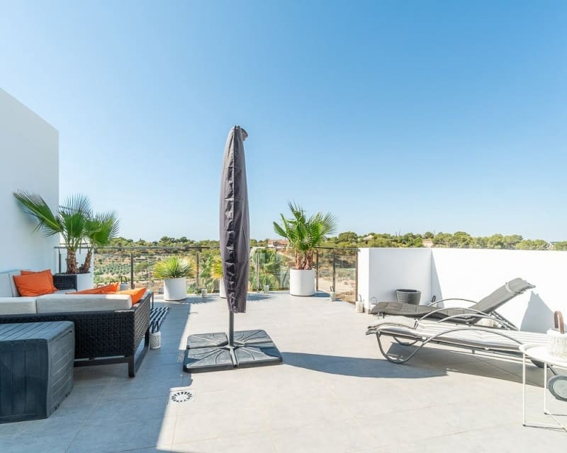 3 sovrum Lägenhet till salu i Villamartin med pool garage - 349 900 € (Ref: 9966872)