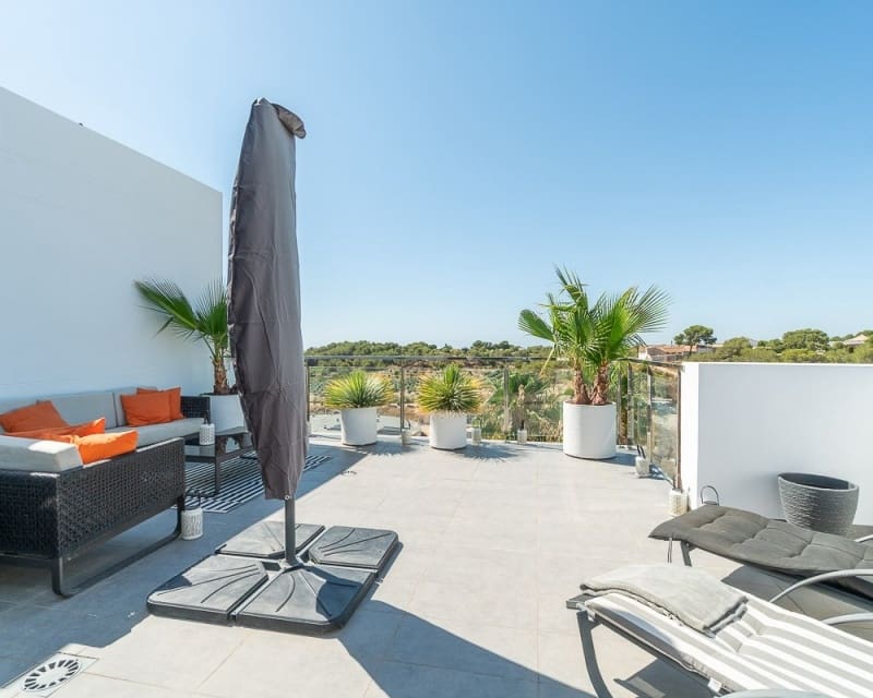 3 sovrum Lägenhet till salu i Villamartin med pool garage - 349 900 € (Ref: 9966872)