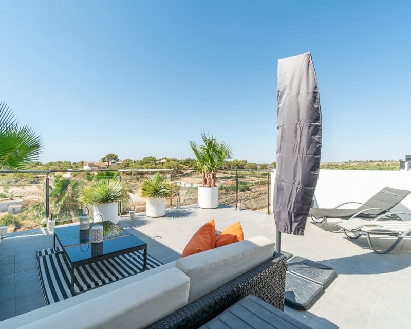 3 sovrum Lägenhet till salu i Villamartin med pool garage - 349 900 € (Ref: 9966872)